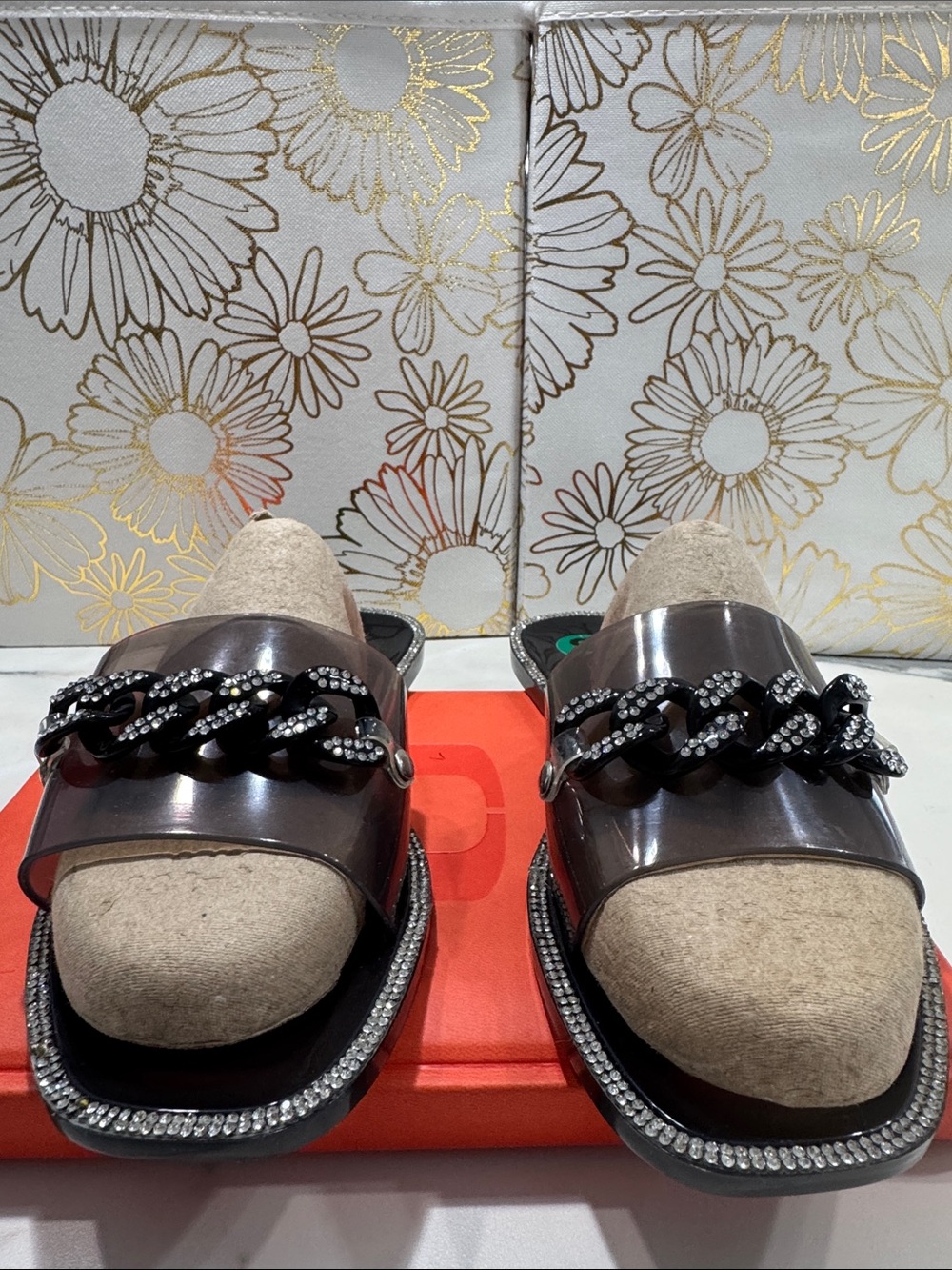 Bebe Lacina Smoke Grey Rhinestone Chain Link Slide Sandals Womens Size 8